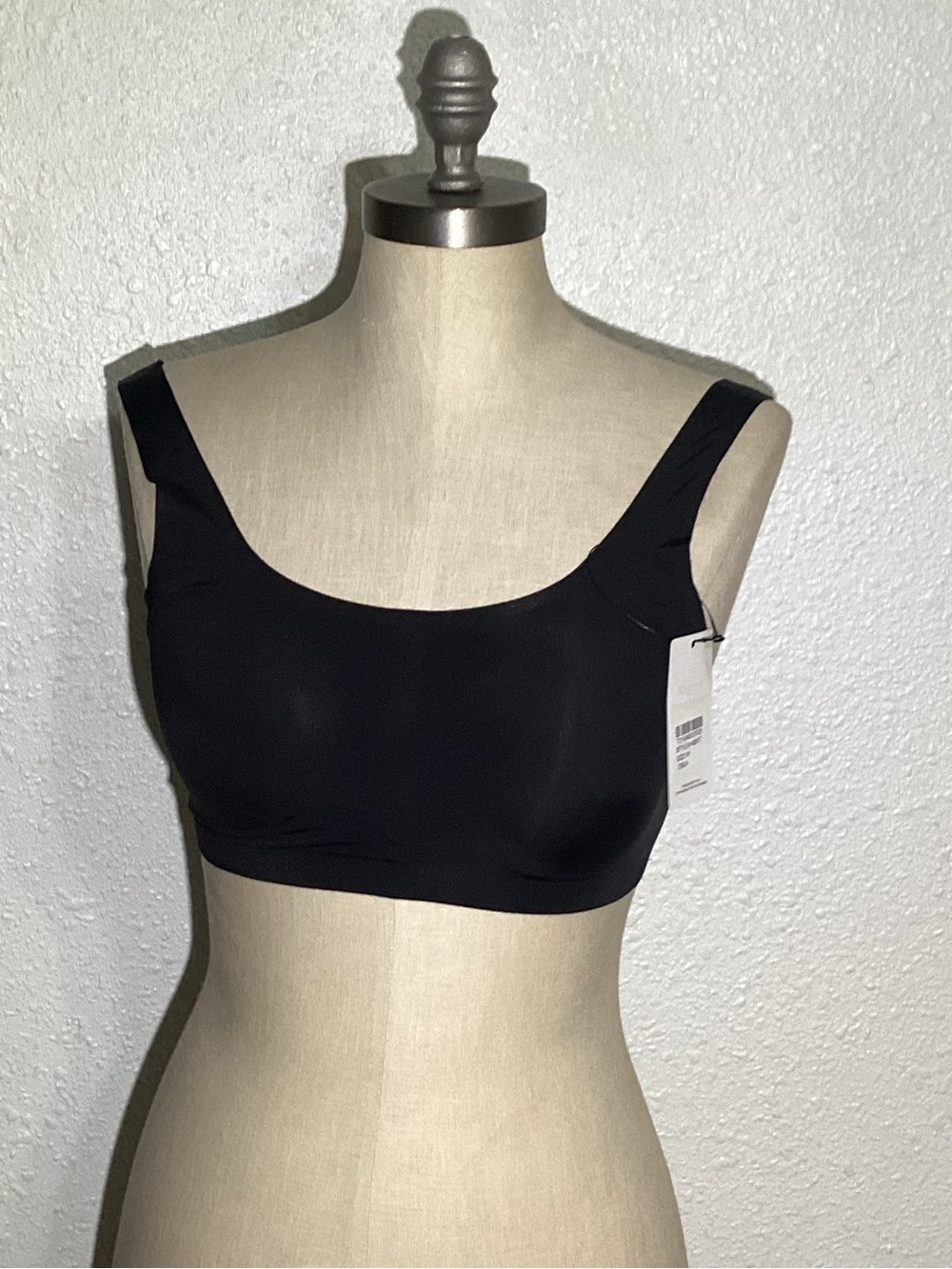 Lively women’s Seamless Black Comfort Bralette size medium
